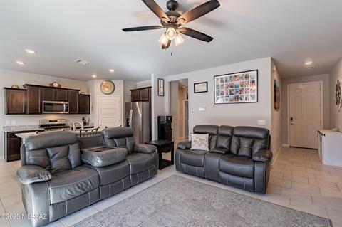 493 W Weldon St, Vail, AZ 85641 photo 9