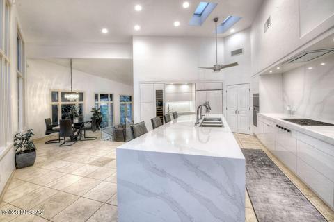 3600 E Windy Point Dr, Tucson, AZ 85718 photo 15