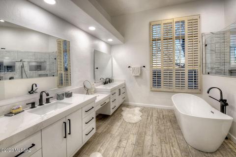 3600 E Windy Point Dr, Tucson, AZ 85718 photo 16