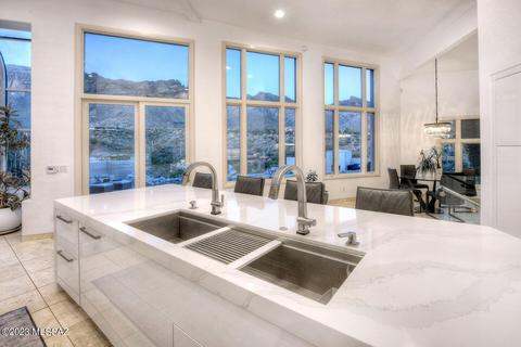 3600 E Windy Point Dr, Tucson, AZ 85718 photo 14