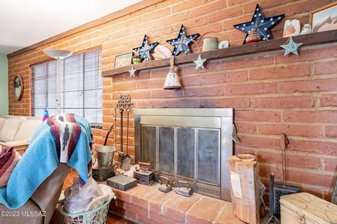 9001 Eagle Feather Rd, Tucson, AZ 85749 photo 5