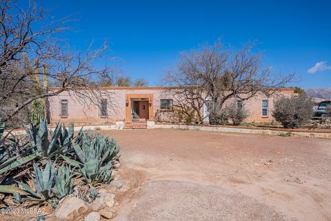 9001 Eagle Feather Rd, Tucson, AZ 85749 photo 1