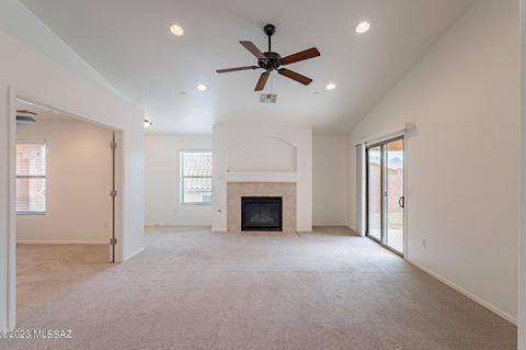 61013 E Forelock Pl, Tucson, AZ 85739 photo 3