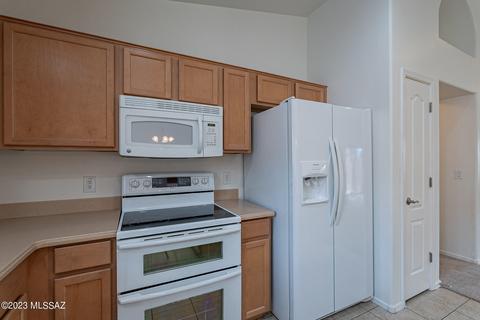 61013 E Forelock Pl, Tucson, AZ 85739 photo 13