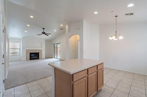 61013 E Forelock Pl, Tucson, AZ 85739 photo 12