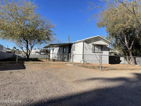 2940 W Carnauba St, Tucson, AZ 85705