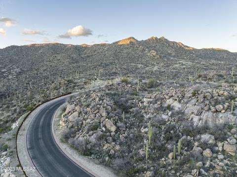 15570 N Dove Canyon Pass, Marana, AZ 85658