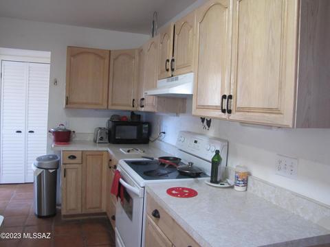 1210 E Justin St, Pearce, AZ 85625 photo 8