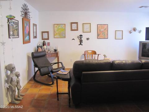 1210 E Justin St, Pearce, AZ 85625 photo 3