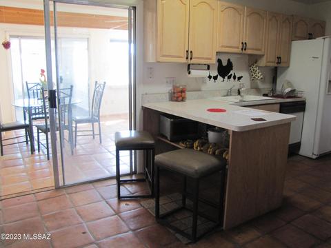 1210 E Justin St, Pearce, AZ 85625 photo 6