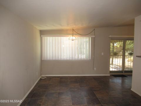 7600 E Keith Dr, Tucson, AZ 85730 photo 5