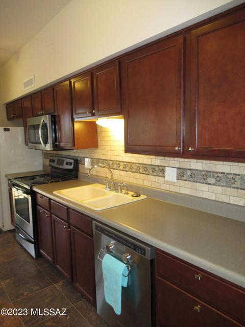 7600 E Keith Dr, Tucson, AZ 85730 photo 10