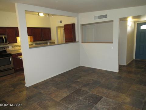 7600 E Keith Dr, Tucson, AZ 85730 photo 7
