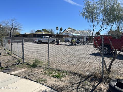 856 E Bilby Rd, Tucson, AZ 85706 photo 2