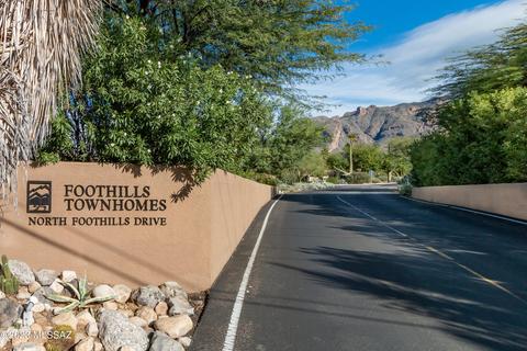 6421 N Foothills Dr, Tucson, AZ 85718