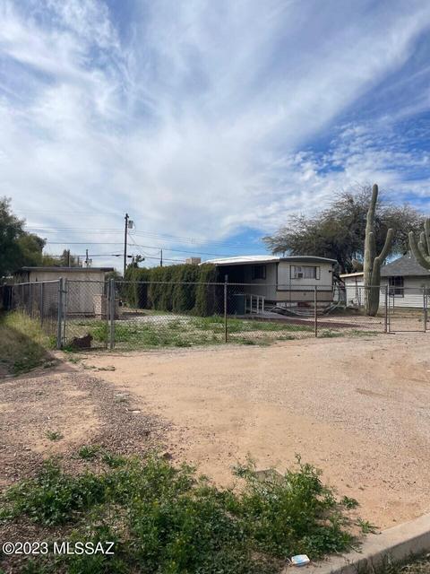 842 E Freeman Pl, Tucson, AZ 85719 photo 3