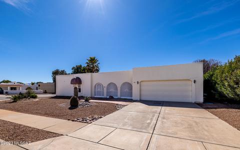 372 E Placita Elegancia, Green Valley, AZ 85614