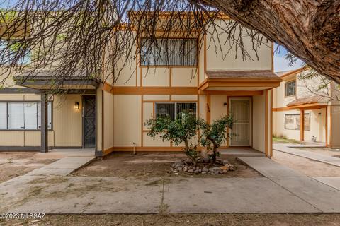 5874 S Del Moral Blvd, Tucson, AZ 85706