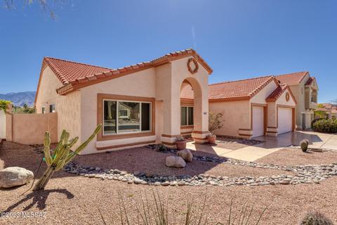 11910 N Deerclover Ln, Oro Valley, AZ 85737