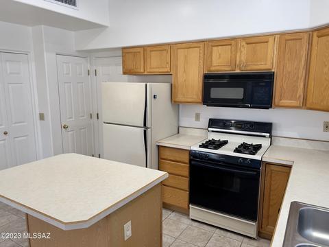 307 E Roger Rd, Tucson, AZ 85705 photo 6