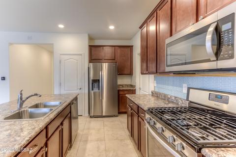 10828 E Painted Mesa Pl, Vail, AZ 85641 photo 8