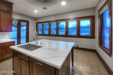 502 E 4th St, Tucson, AZ 85705 photo 7