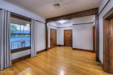 502 E 4th St, Tucson, AZ 85705 photo 3