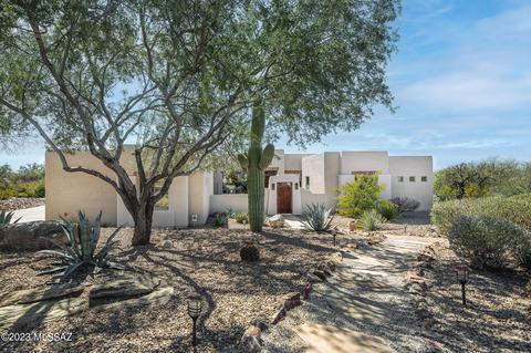 5945 W Clear Brook Ln, Marana, AZ 85658