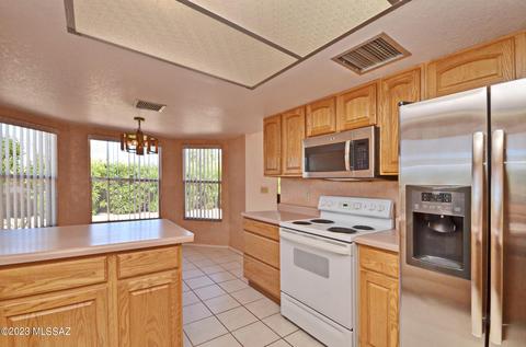 9931 Eugenia Dr, Tucson, AZ 85730 photo 11