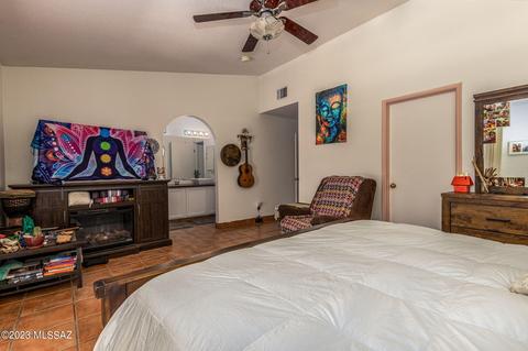 7992 S Lennox Ln, Tucson, AZ 85747 photo 10