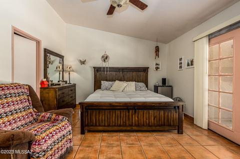 7992 S Lennox Ln, Tucson, AZ 85747 photo 9