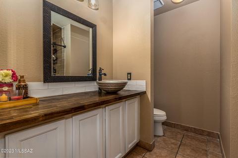 7992 S Lennox Ln, Tucson, AZ 85747 photo 14