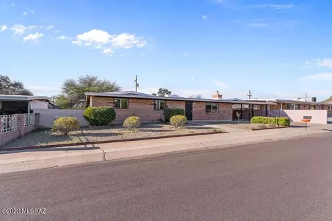 2811 W Holladay St, Tucson, AZ 85746 photo 24