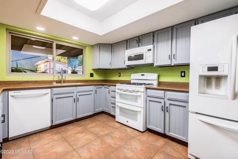 8801 E 27th St, Tucson, AZ 85710 photo 19