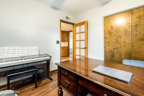 8801 E 27th St, Tucson, AZ 85710 photo 31