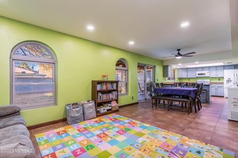 8801 E 27th St, Tucson, AZ 85710 photo 15
