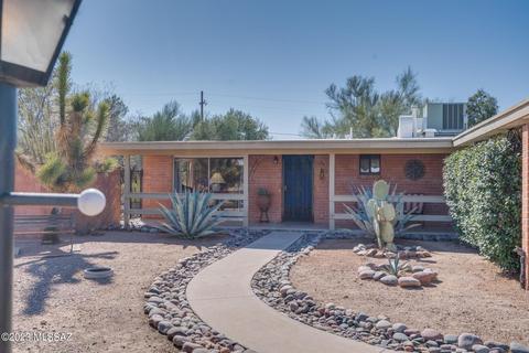 8820 E Hawk Pl, Tucson, AZ 85749 photo 3