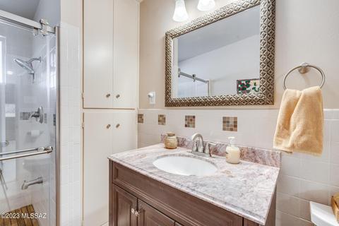 8820 E Hawk Pl, Tucson, AZ 85749 photo 24