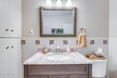 8820 E Hawk Pl, Tucson, AZ 85749 photo 25