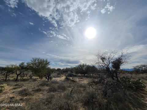 12925 W Hilltop Rd, Tucson, AZ 85736