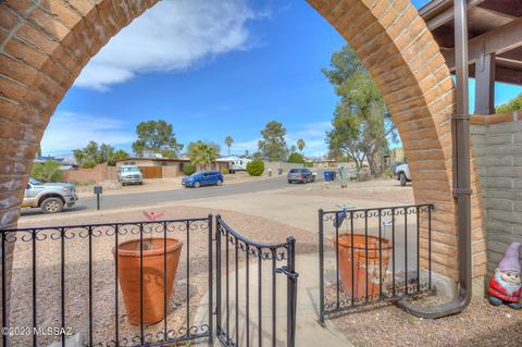 9242 E Patrick Dr, Tucson, AZ 85730 photo 6