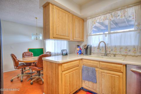 9242 E Patrick Dr, Tucson, AZ 85730 photo 14