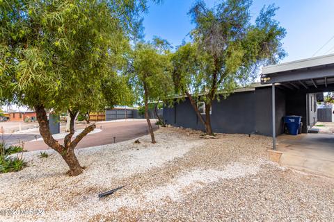 6902 E 4th St, Tucson, AZ 85710 photo 3