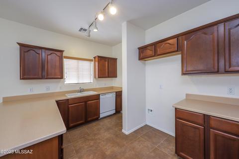 6430 E Sage Stone St, Tucson, AZ 85756 photo 8