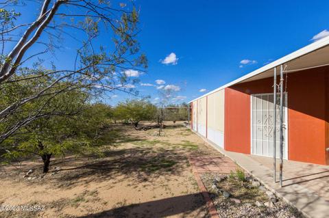 6270 N Desert Trail Rd, Tucson, AZ 85743