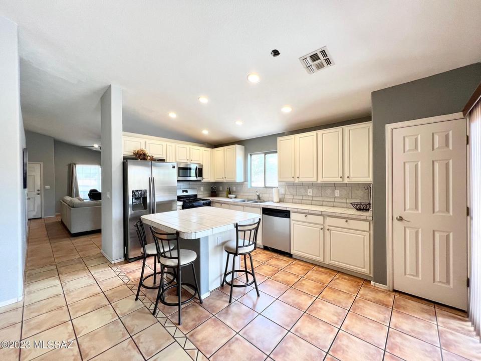  10751 N River Point Ct, Oro Valley, AZ 85737 photo 9