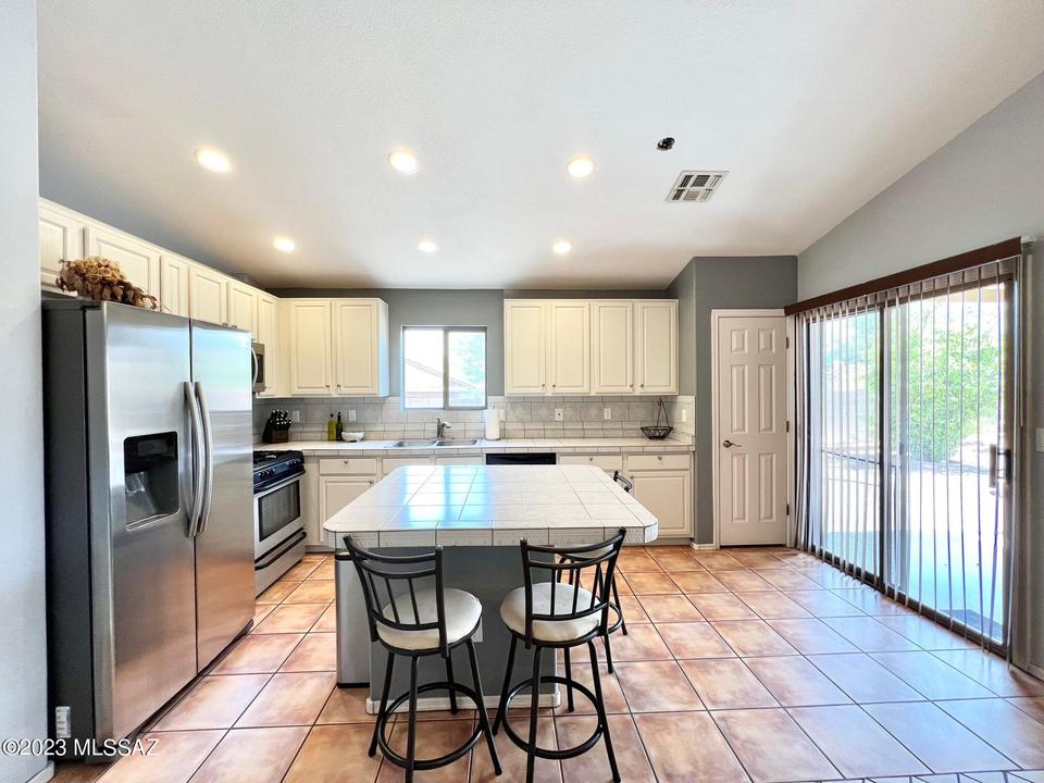  10751 N River Point Ct, Oro Valley, AZ 85737 photo 8