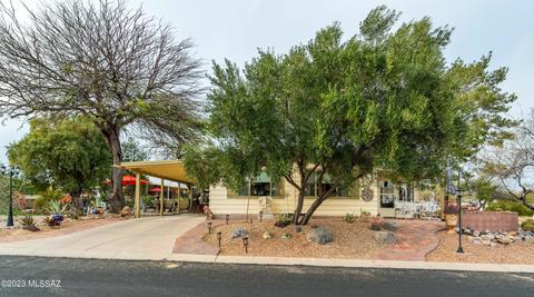 260 W Mora Dr, Green Valley, AZ 85614