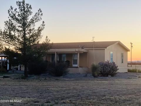 323 N Sunset Strip, Willcox, AZ 85643 photo 3