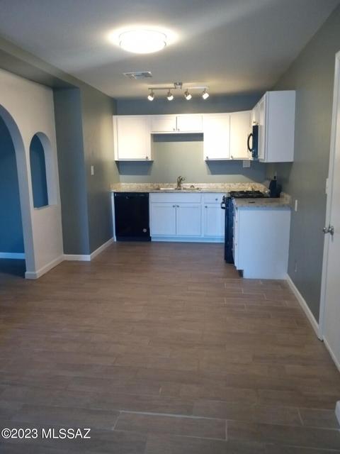 4980 S 17th Ave, Tucson, AZ 85706 photo 9